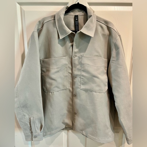 Lululemon Sueded Camp Collar Overshirt
Size XL - Picture 2 of 11